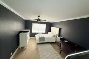 6101 N Falls Cir Dr, Lauderhill, FL 33319 - Photo 5