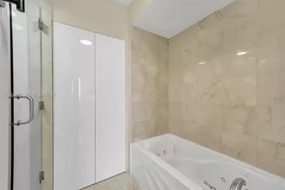 [Address not provided], Miami Beach, FL 33141 - Photo 3