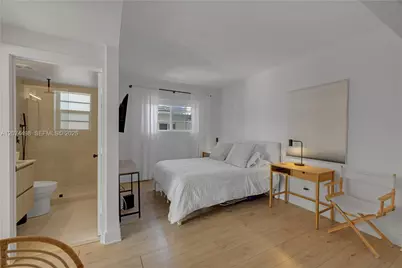 4812 Pine Tree Dr #209, Miami Beach, FL 33140 - Photo 7
