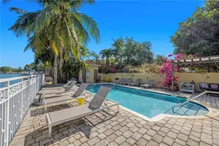 4812 Pine Tree Dr, Miami Beach, FL 33140 - Photo 15