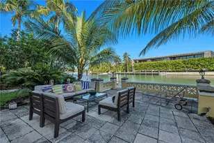 4812 Pine Tree Dr, Miami Beach, FL 33140 - Photo 13