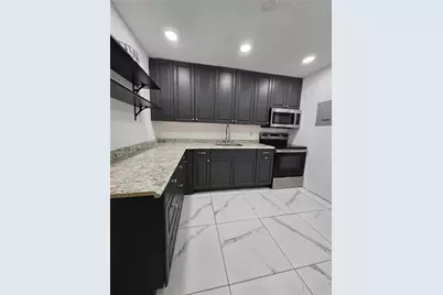 154 NW 14th Way #B, Dania Beach, FL 33004 - Photo 1