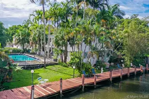 645 NE 77th St, Miami, FL 33138 - Photo 17