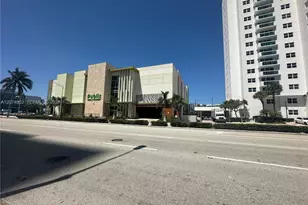 3000 S Ocean Dr, Hollywood, FL 33019 - Photo 3