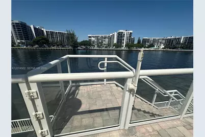 3000 S Ocean Dr #922, Hollywood, FL 33019 - Photo 17
