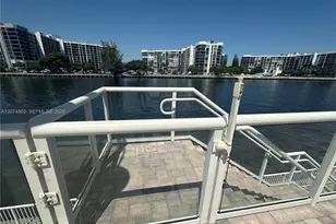 3000 S Ocean Dr, Hollywood, FL 33019 - Photo 17