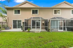 2082 Madeira Dr, Weston, FL 33327 - Photo 21