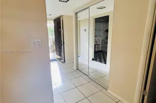 2309 S Cypress Bend Dr, Pompano Beach, FL 33069 - Photo 9