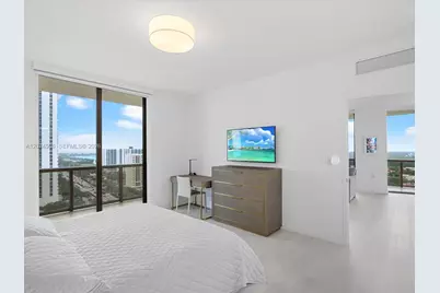 16275 Collins Ave #1804, Sunny Isles Beach, FL 33160 - Photo 9