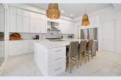 607 SE 6th St, Fort Lauderdale, FL 33301 - Photo 13