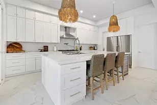 607 SE 6th St, Fort Lauderdale, FL 33301 - Photo 13
