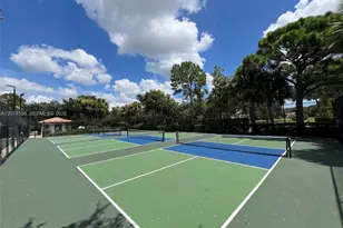 425 Pumpkin Dr, Palm Beach Gardens, FL 33410 - Photo 43
