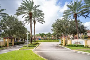 806 N Santa Catalina Cir, North Lauderdale, FL 33068 - Photo 27