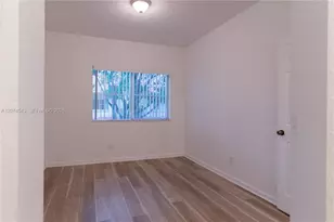 1410 S Santa Catalina Cir, North Lauderdale, FL 33068 - Photo 29