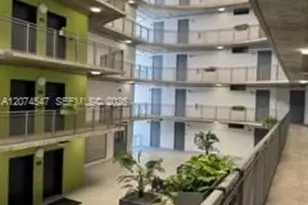 455 NE 25th St, Miami, FL 33137 - Photo 23