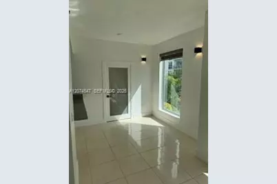 455 NE 25th St #510, Miami, FL 33137 - Photo 3