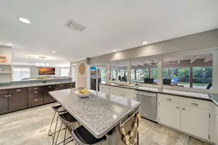 560 W Tropical Way, Plantation, FL 33317 - Photo 29