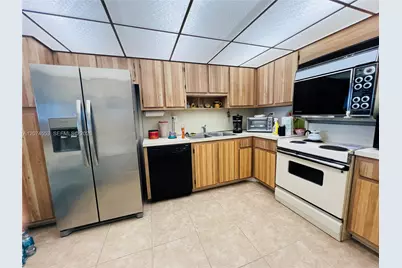 20860 San Simeon Way #205-6, Miami, FL 33179 - Photo 29