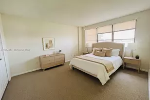20860 San Simeon Way, Miami, FL 33179 - Photo 9