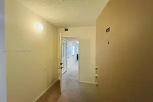 20860 San Simeon Way, Miami, FL 33179 - Photo 33