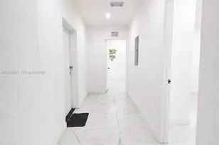 980 NW 13th St, Homestead, FL 33030 - Photo 9