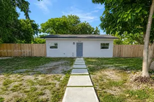980 NW 13th St, Homestead, FL 33030 - Photo 1