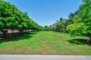 19651 SW 168th St, Miami, FL 33187 - Photo 35