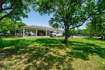 19651 SW 168th St, Miami, FL 33187 - Photo 39