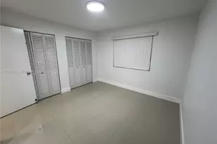 7785 W 30th Ct, Hialeah, FL 33018 - Photo 9