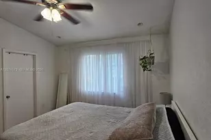 126 Hidden Ct Rd, Hollywood, FL 33023 - Photo 9
