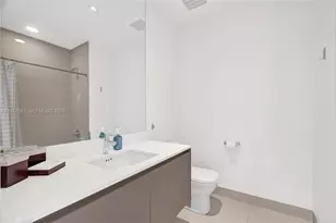 3250 NE 188th St, Aventura, FL 33180 - Photo 37