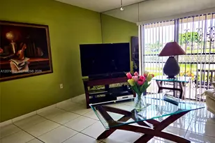 6745 NW 169th St, Hialeah, FL 33015 - Photo 7