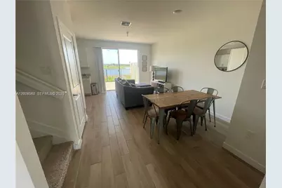 2346 SE 12th Ct, Homestead, FL 33035 - Photo 5
