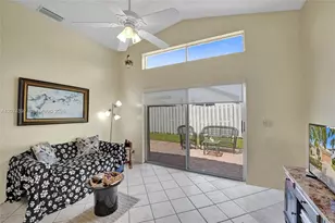 1822 SW 176th Ave, Miramar, FL 33029 - Photo 23