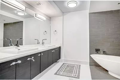 330 Sunny Isles Blvd #5-906, Sunny Isles Beach, FL 33160 - Photo 19