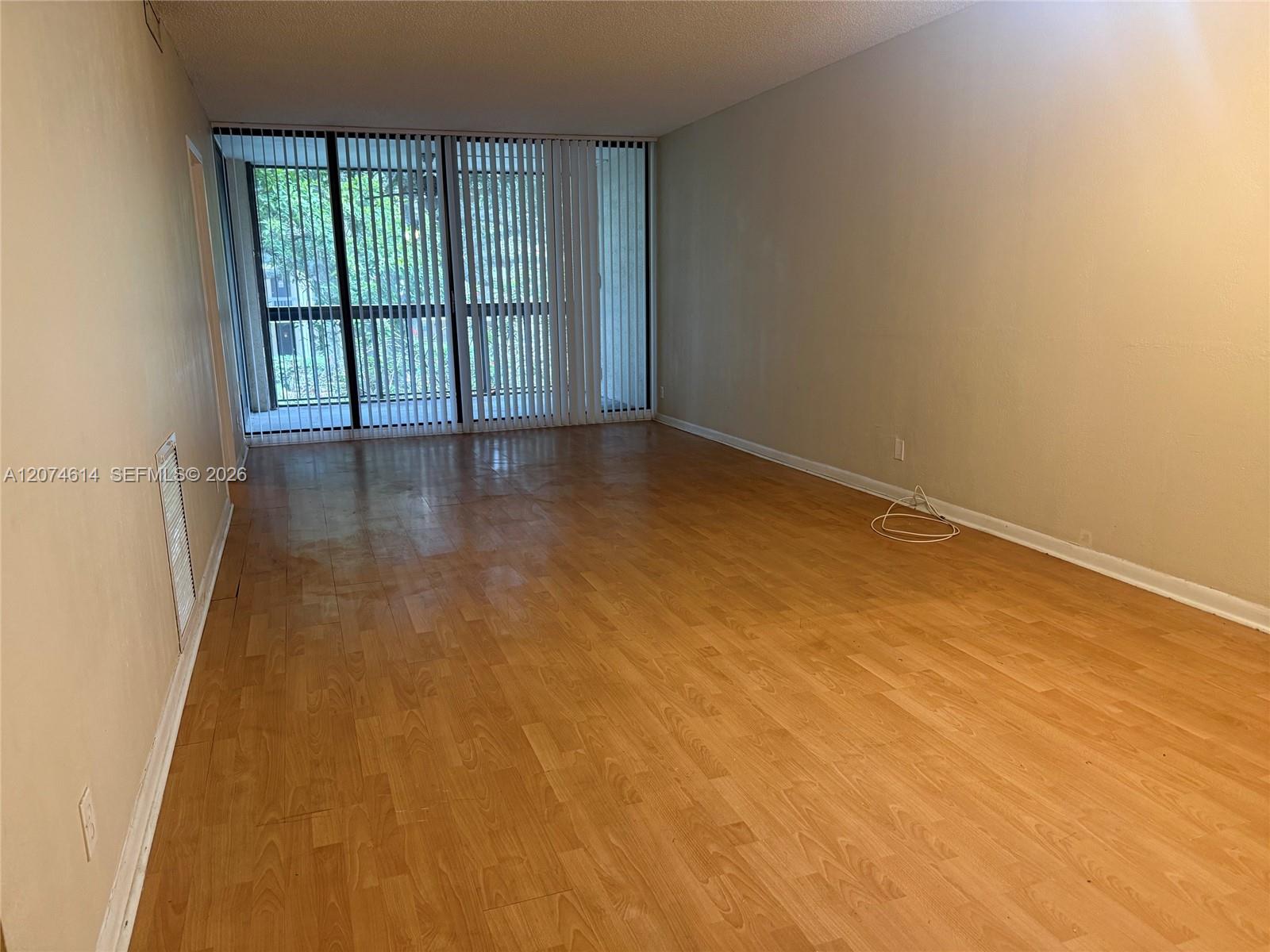 3100 Riverside Dr #105 - 3100 Riverside Dr #105, Coral Springs, FL 33065 Luxury Property | Jose Angel Pina