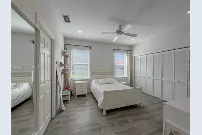 2950 Medinah, Weston, FL 33332 - Photo 29