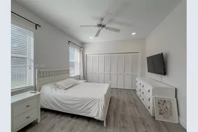 2950 Medinah, Weston, FL 33332 - Photo 31