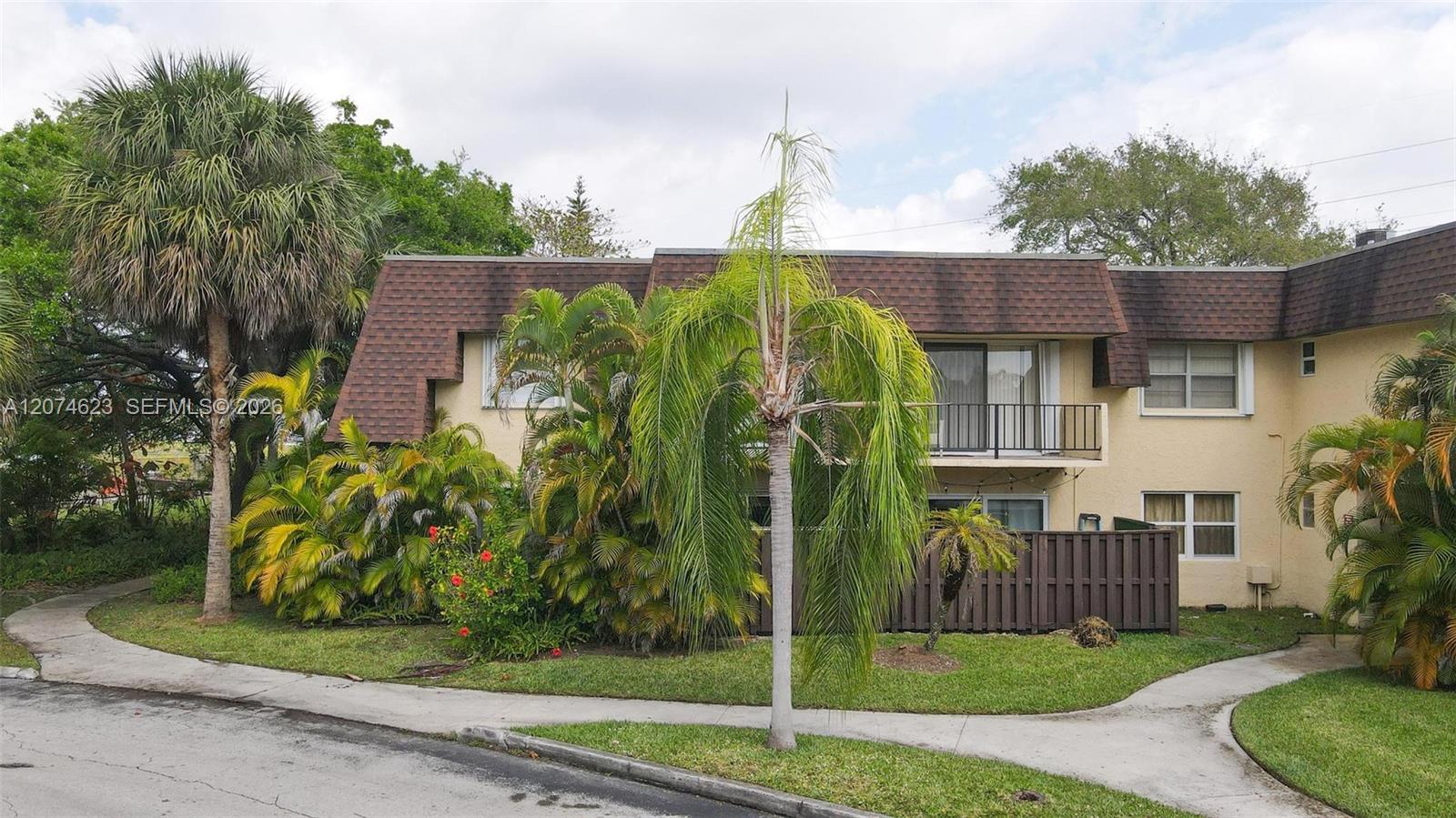 9107 SW 137th Ter #1-4 - 9107 SW 137th Ter #1-4, Miami, FL 33176 Luxury Property | Jose Angel Pina