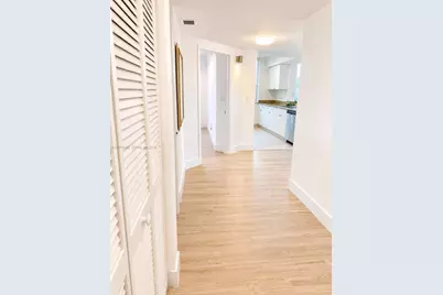 19501 W Country Club Dr #408, Aventura, FL 33180 - Photo 7