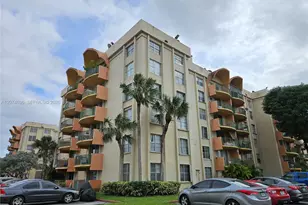 9320 Fontainebleau Blvd, Miami, FL 33172 - Photo 1