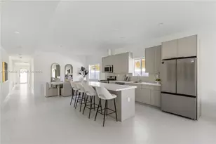 5735 SW 4th St, Miami, FL 33144 - Photo 3