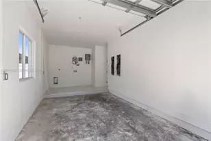 5735 SW 4th St, Miami, FL 33144 - Photo 19