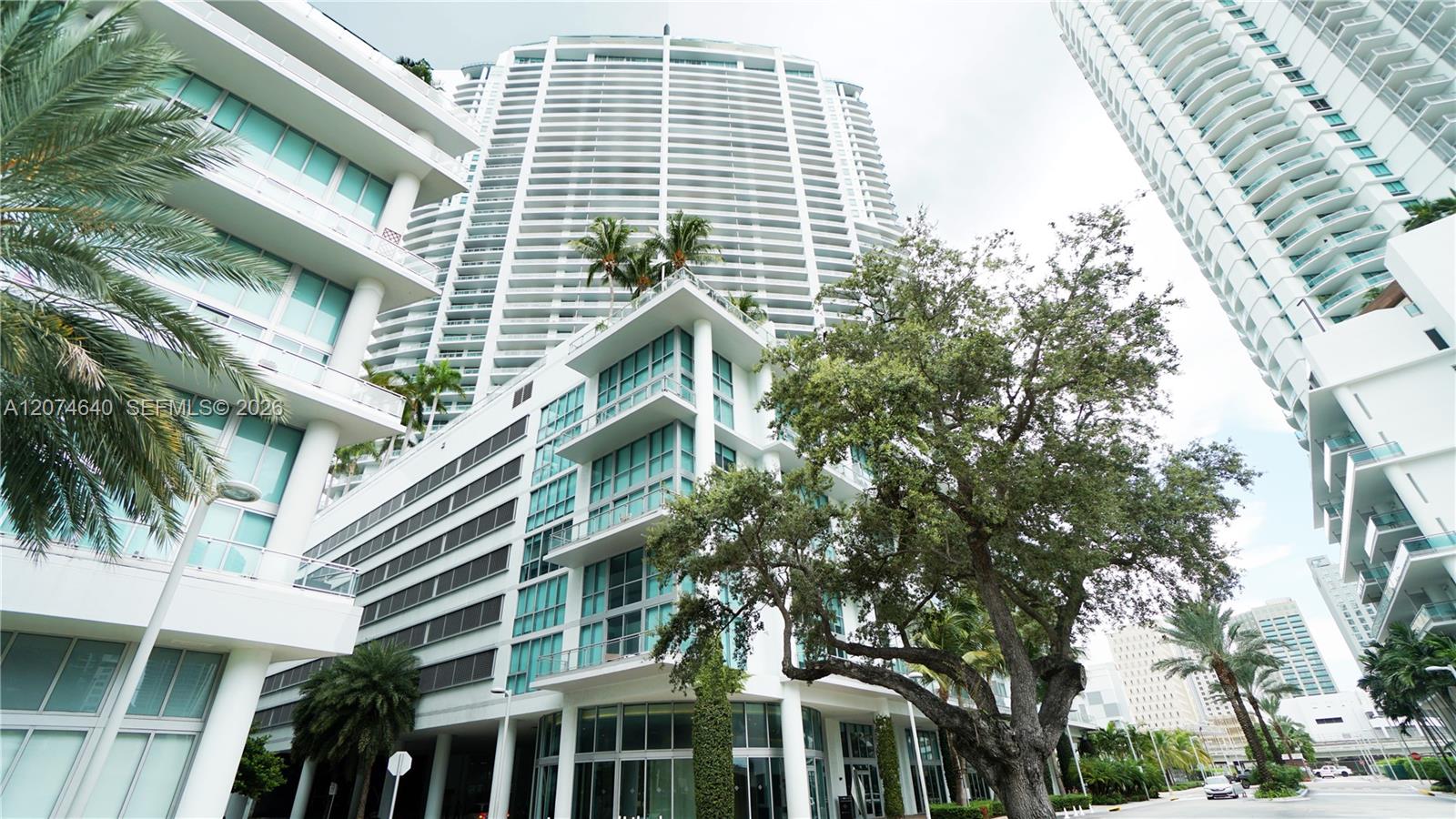 90 SW 3rd St #4406 - 90 SW 3rd St #4406, Miami, FL 33130 Luxury Property | Jose Angel Pina