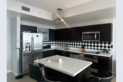 90 SW 3rd St #4406, Miami, FL 33130 - Photo 7