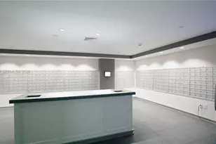 90 SW 3rd St, Miami, FL 33130 - Photo 35