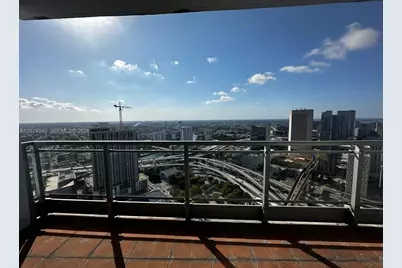 90 SW 3rd St #4406, Miami, FL 33130 - Photo 27