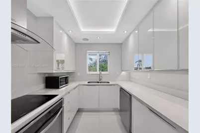 10190 Collins Ave #204, Bal Harbour, FL 33154 - Photo 5