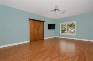 989 Eastward Dr, Miami Springs, FL 33166 - Photo 23