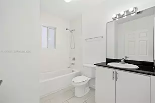 405 E 7th St, Hialeah, FL 33010 - Photo 13
